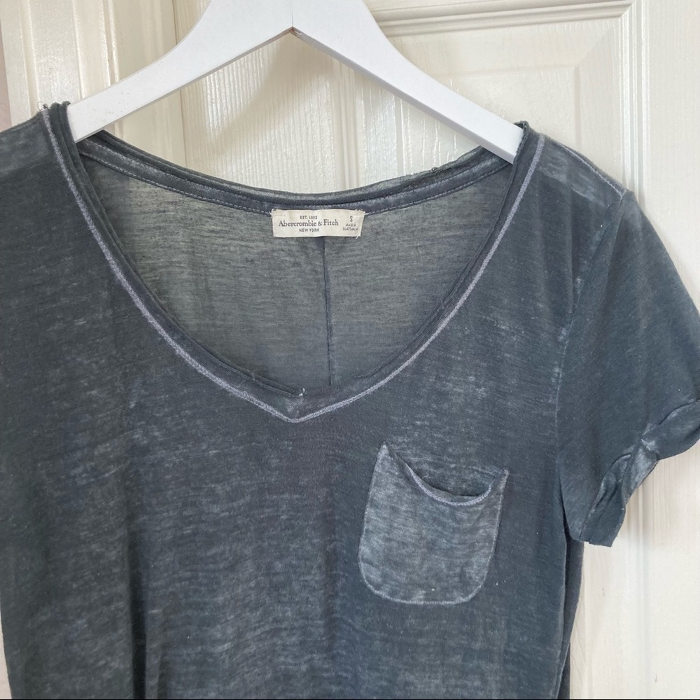 *2/$15* Abercrombie and Fitch Women's T Shirt - Picture 2 of 5